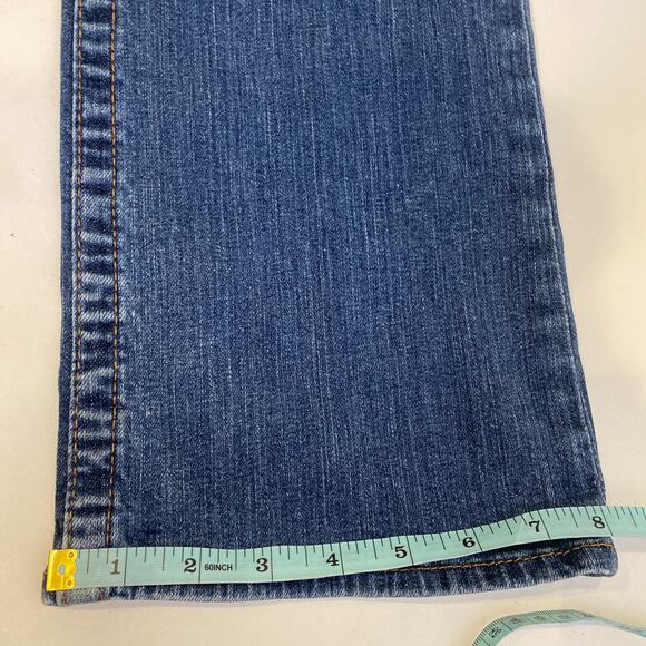True Religion Hi-Rise Bootcut Medium Wash Blue Jeans EUC Sz 28 Cotton - Picture 14 of 15